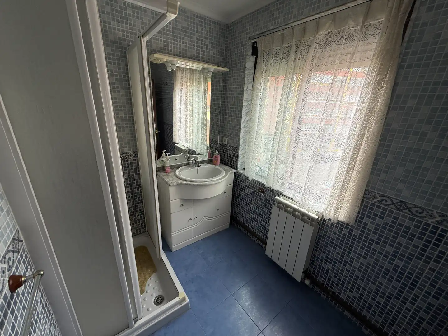 Bany de Edifici en venda en Avilés