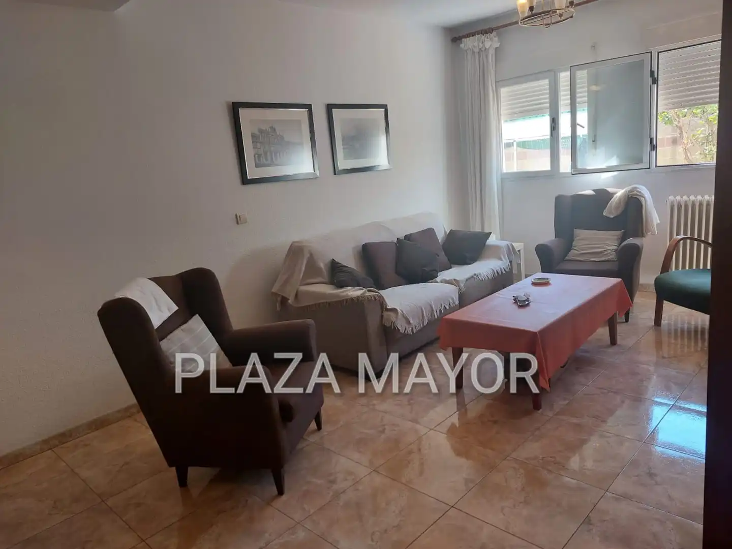 Xalet amb jardí en venda a Avenida Padre Ignacio Ellacuría