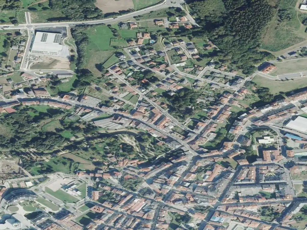 Appartamento in vendita a Xazmins 6, imagen 3