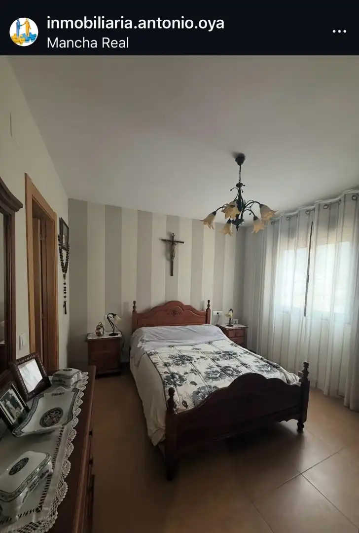 Schlafzimmer von Wohnung zum Verkauf in Mancha Real mit Klimaanlage, Terrasse und Abstellraum
