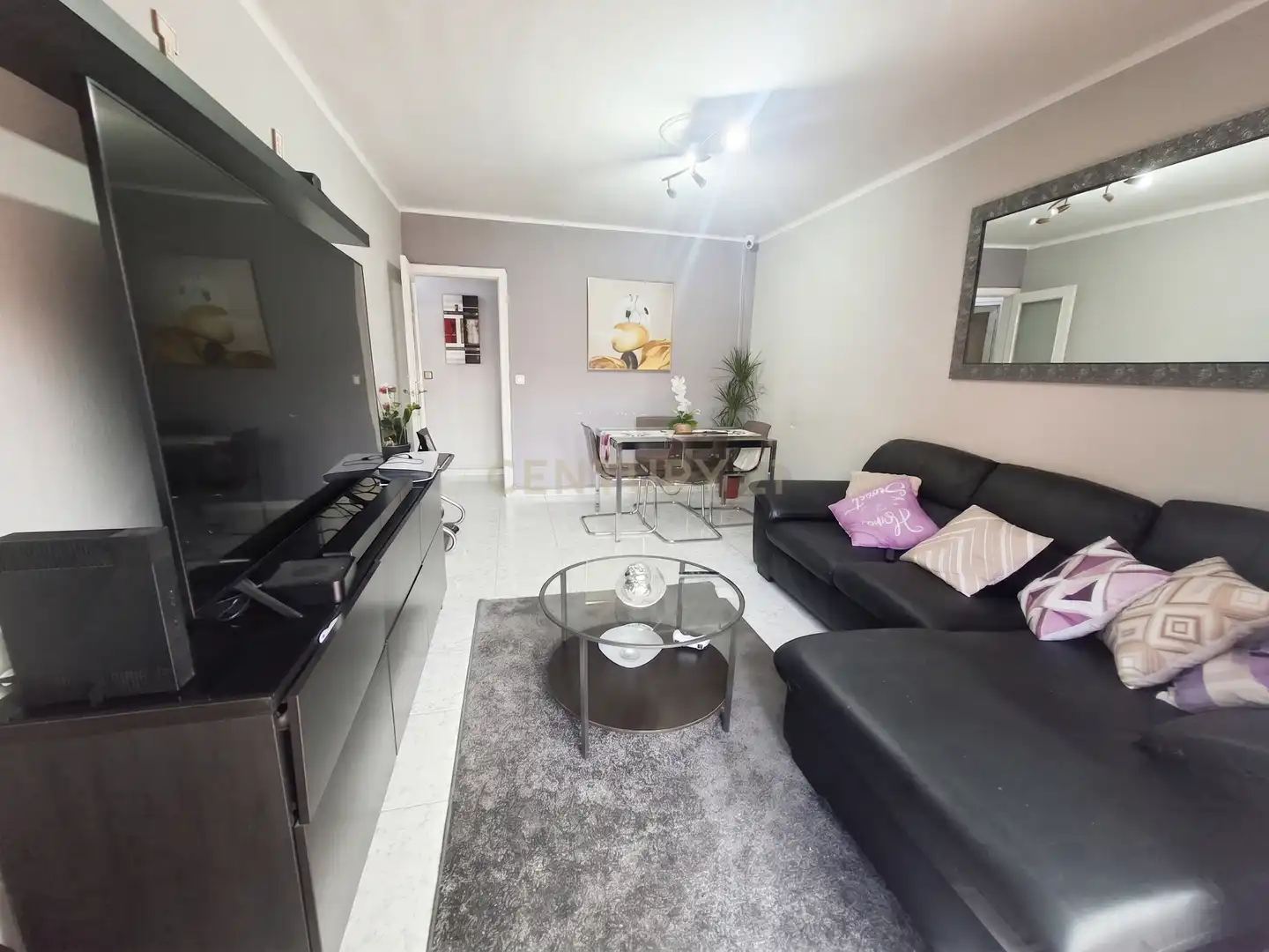 Apartamento con terraza en venta en Cerdanyola, imagen 4
