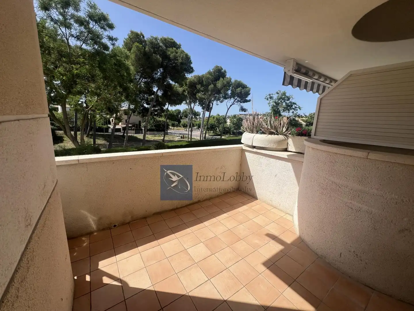 Vista exterior de Apartament de lloguer en Castell d'Aro, Platja d'Aro i s'Agaró amb Aire condicionat, Terrassa i Piscina comunitària