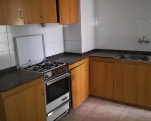Cuina de Pis en venda en Móra d'Ebre amb Aire condicionat i Balcó