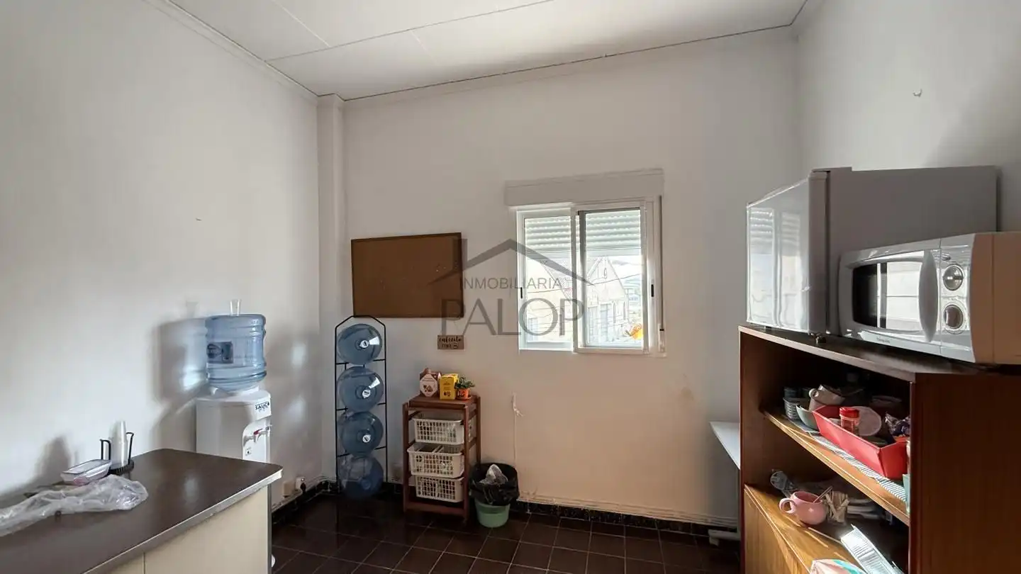 Cocina de Nave industrial en venta en La Pobla Llarga