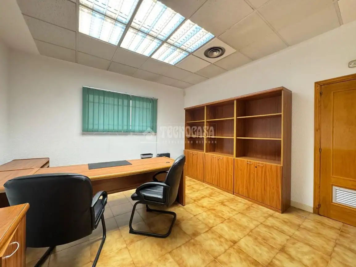 Local comercial en venta en Zona Industrial, imagen 5