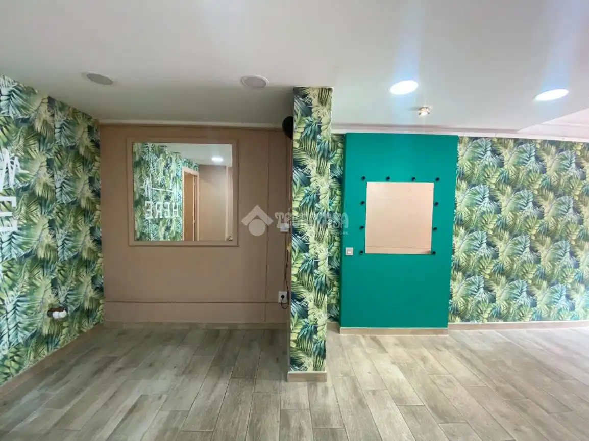 Geschaftsraum zur Miete in L'Hospitalet de Llobregat mit Klimaanlage
