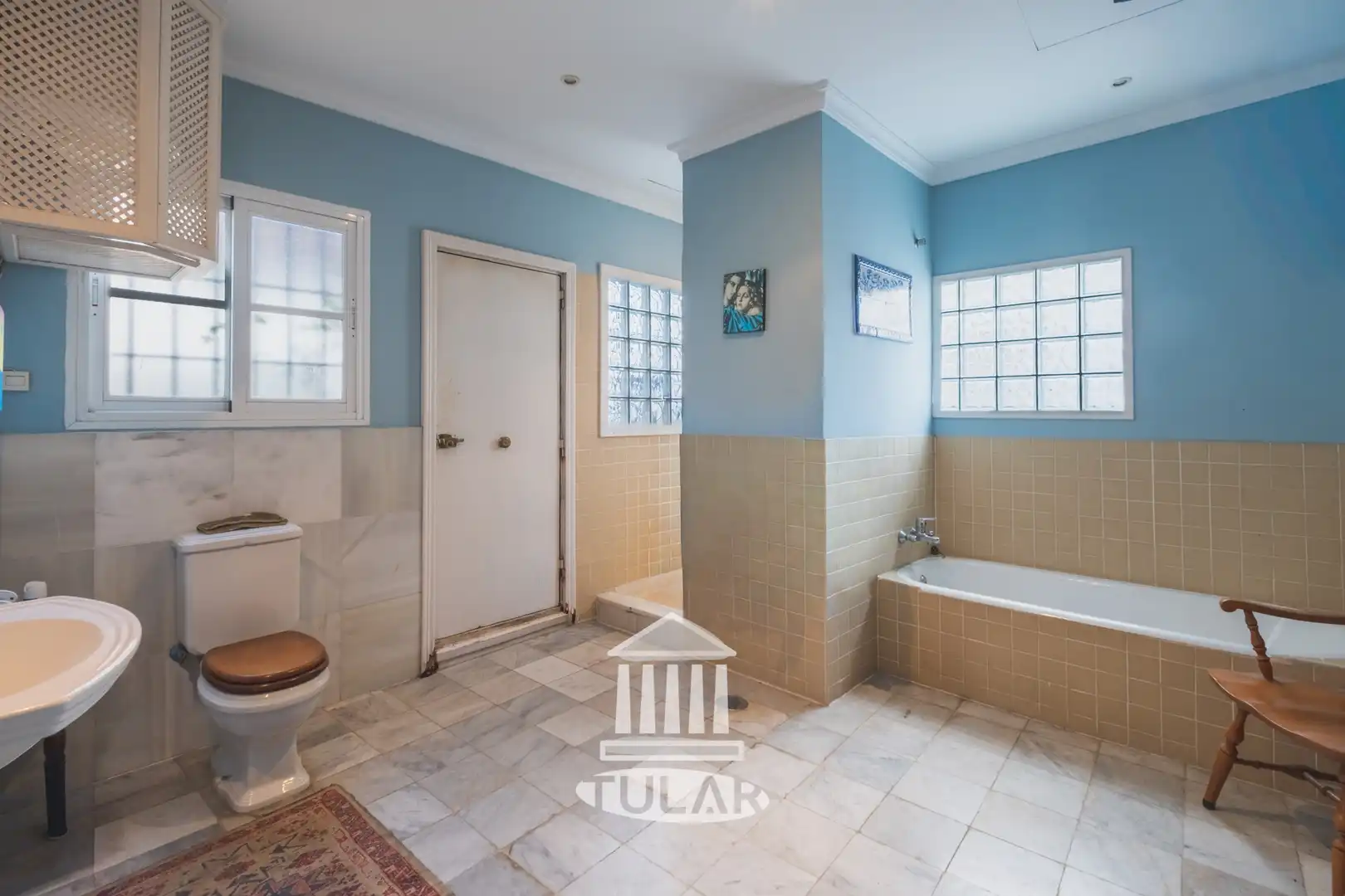 Bathroom of Houses for sale in El Puerto de Santa María  with Air Conditioner and Terrace