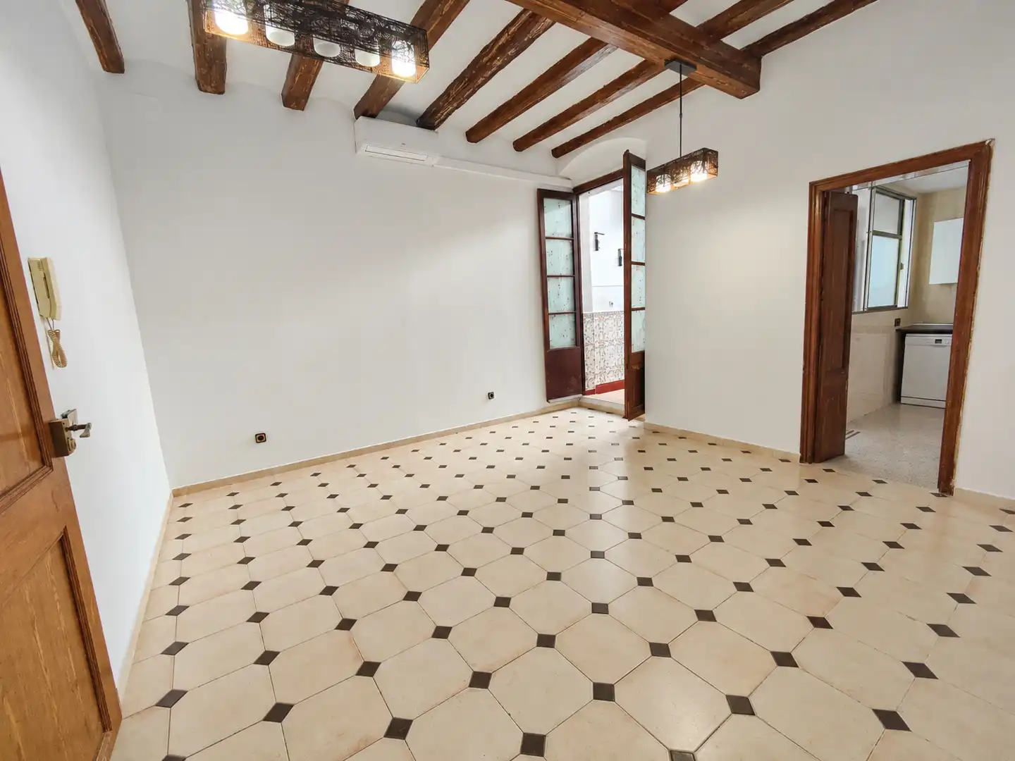 Detached homes for sale in Canet de Mar, Barcelona