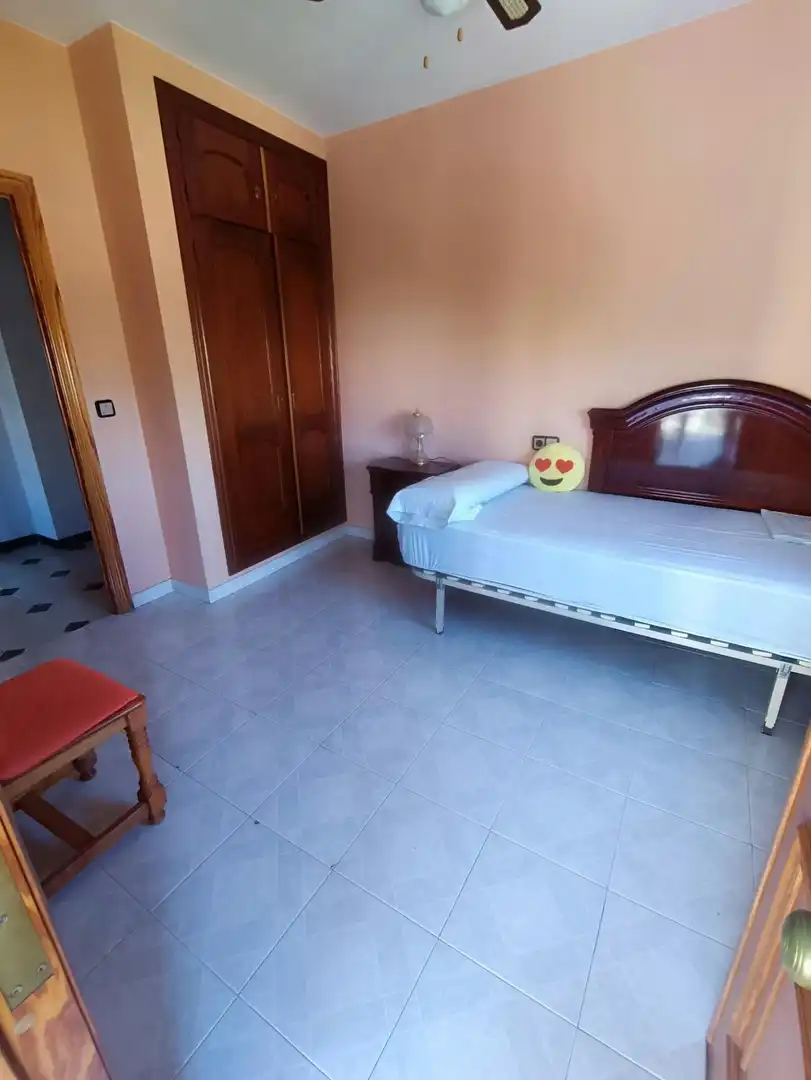 Habitación de Casa o chalet en venta en Málaga con Aire acondicionado, Jardín privado y Terraza