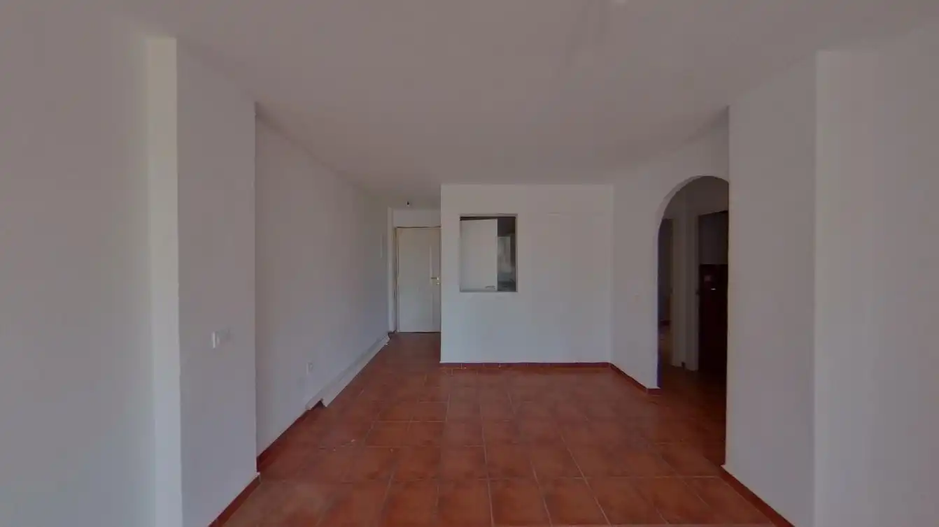 Home for sale in Riviera del Sol, imagen 2
