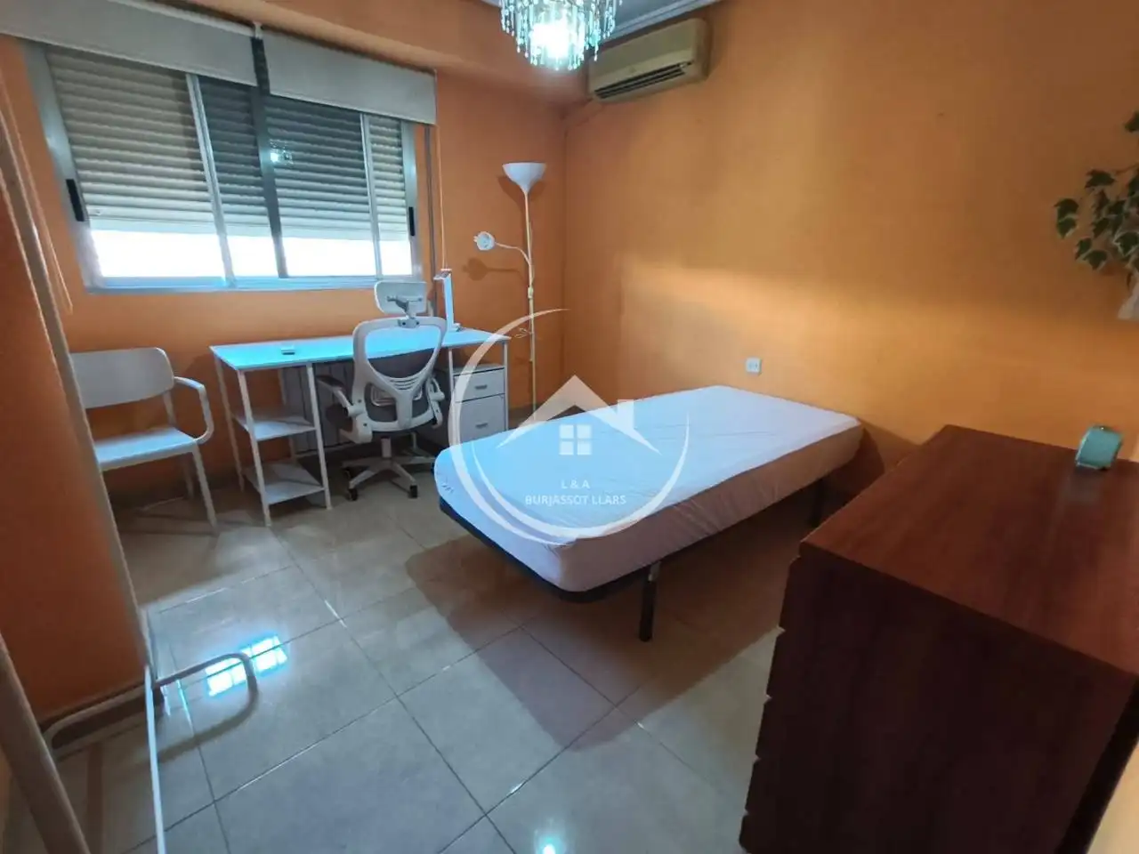 Appartamento con ascensore in affitto a Avenida Pi y Margall, imagen 8