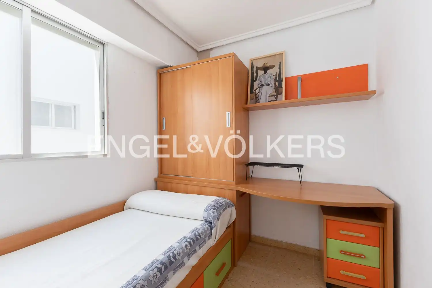 Schlafzimmer von Wohnung zum Verkauf in Valencia mit Klimaanlage, Heizung und Balkon