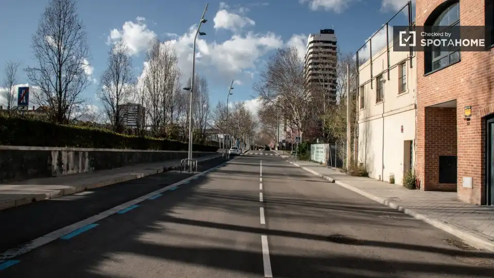 Vista exterior de Pis de lloguer en Madrid amb Aire condicionat, Calefacció i Moblat