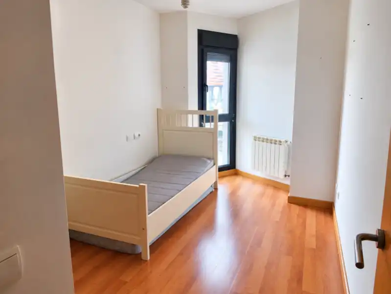 Bedroom of Flat for sale in Pravia, Asturias