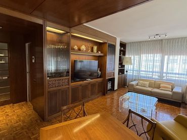 Piso con ascensor en venta en Eixample