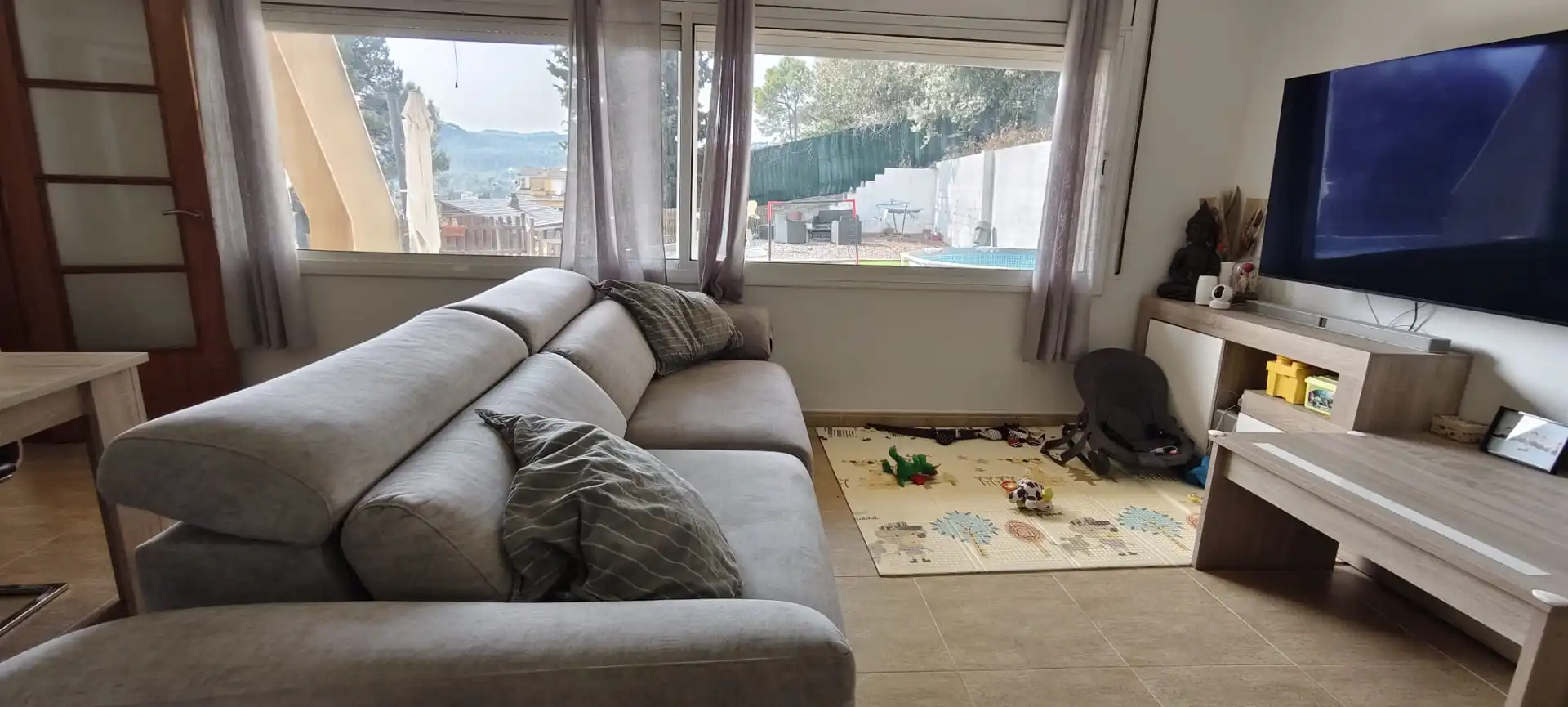 Sala d'estar de Casa o xalet en venda en Cervelló amb Aire condicionat, Calefacció i Jardí privat