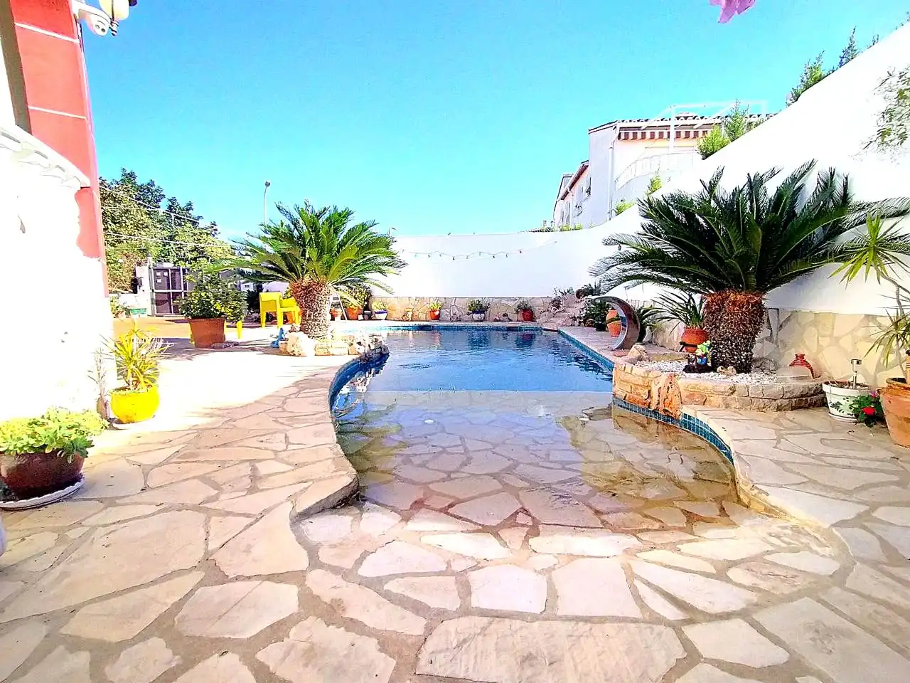 Piscina de Casa o xalet en venda en Oliva amb Aire condicionat, Jardí privat i Terrassa