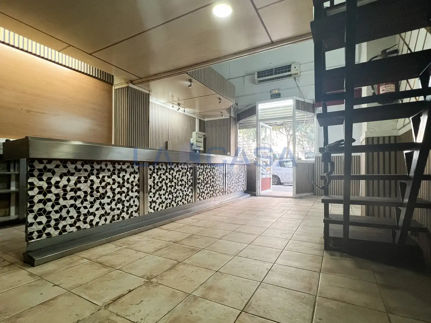 Business premises for sale in Eixample