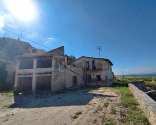 Vista exterior de Finca rústica en venda en Subirats amb Jardí privat