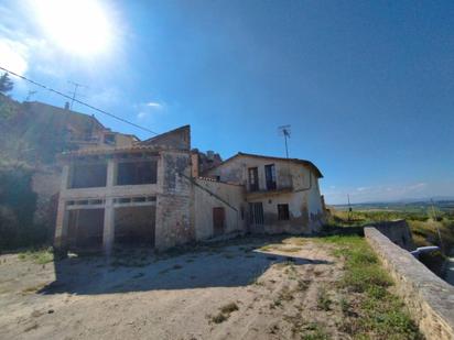 Vista exterior de Finca rústica en venda en Subirats amb Jardí privat