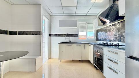 Foto 5 de Piso en venta en Avenida Primero de Mayo, 8, La Paz,  Murcia Capital