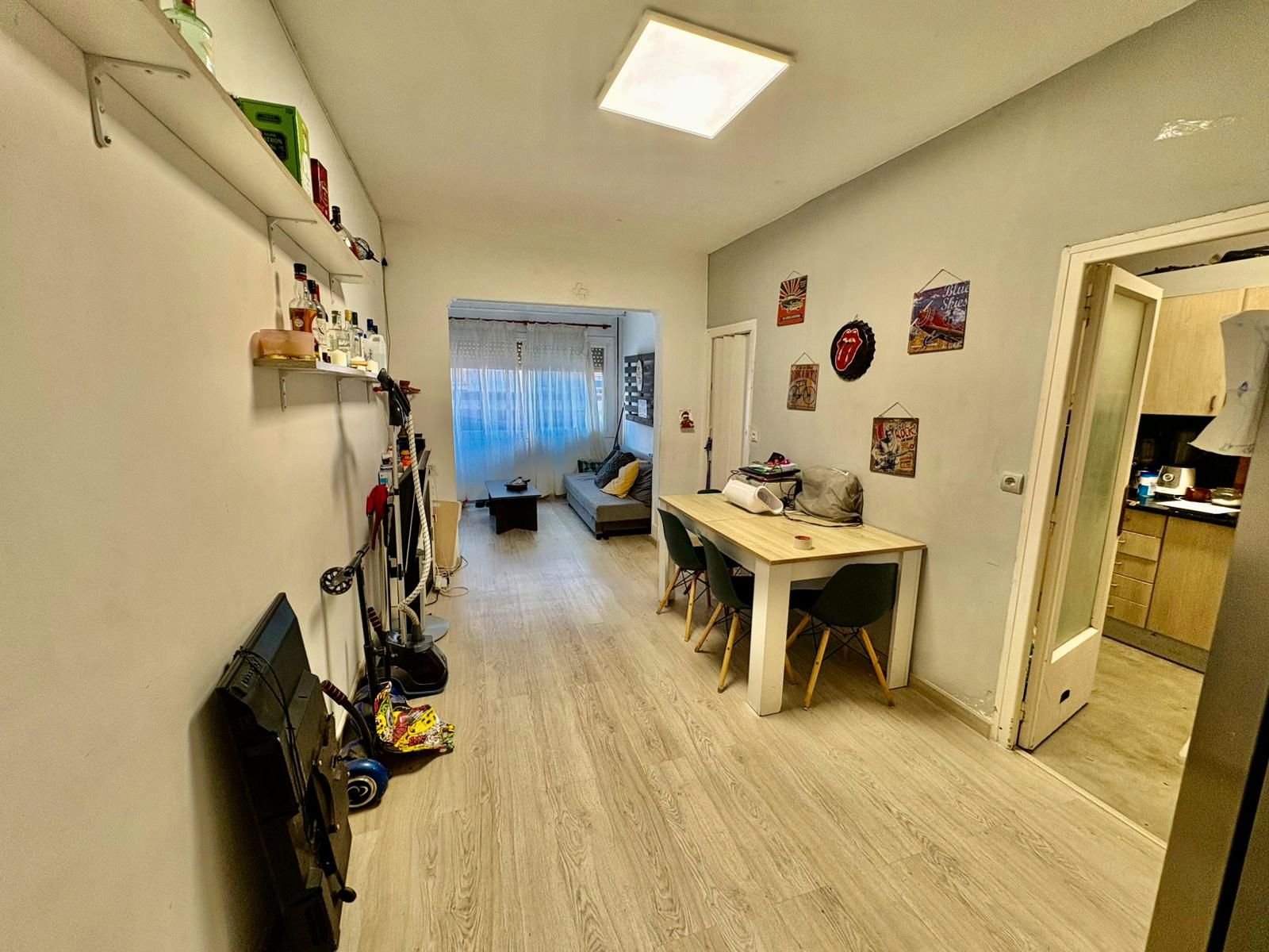 Flat for sale in Carrer de Violant d'Hongria Reina d'Aragó, Sants , Sants - Montjuïc