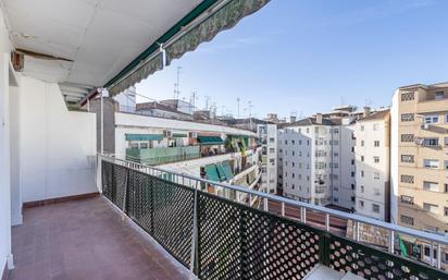 Bedroom of Flat for sale in  Granada Capital  with Air Conditioner, Terrace and Balcony