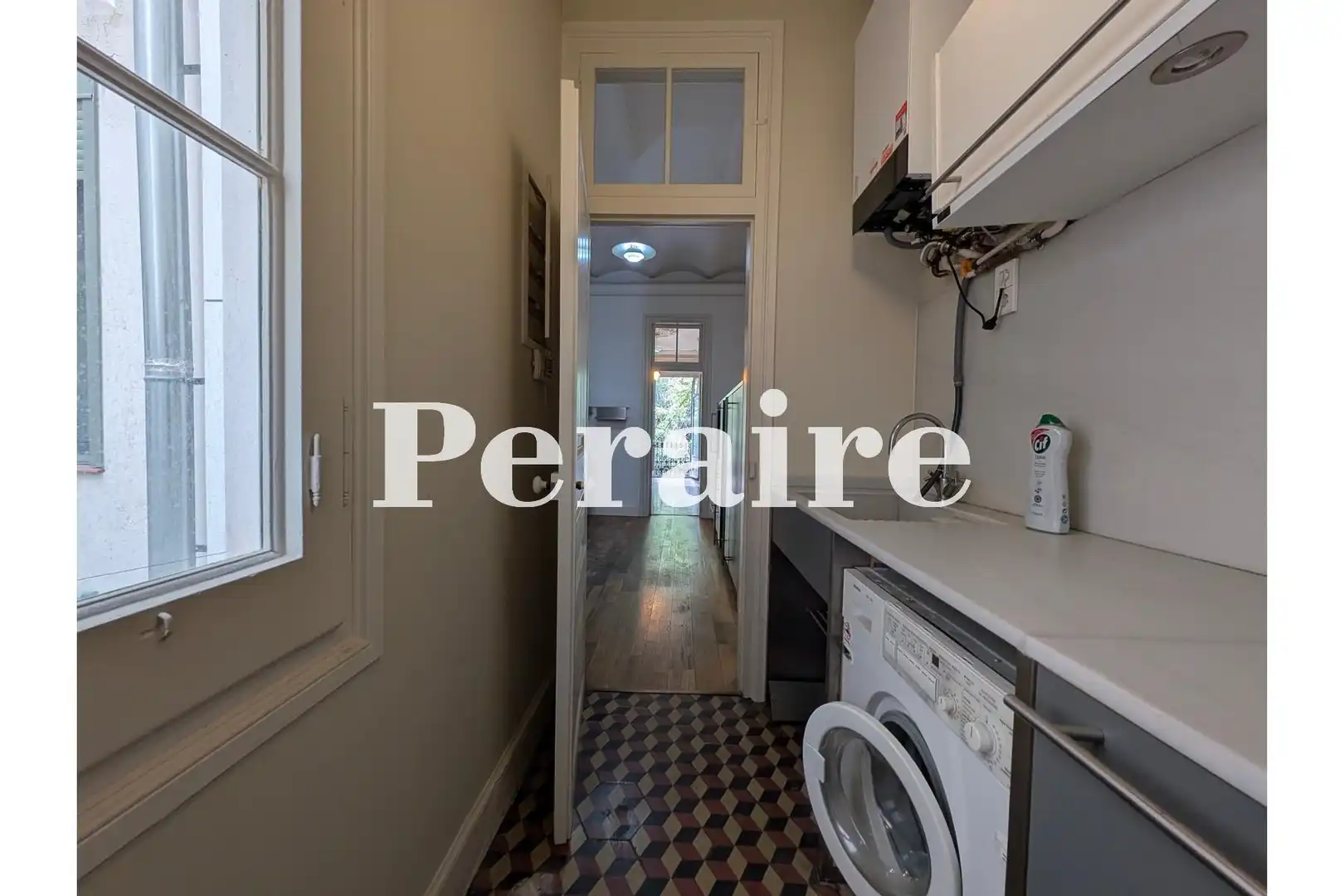 Wohnung zur Miete in Barcelona mit Heizung und Balkon