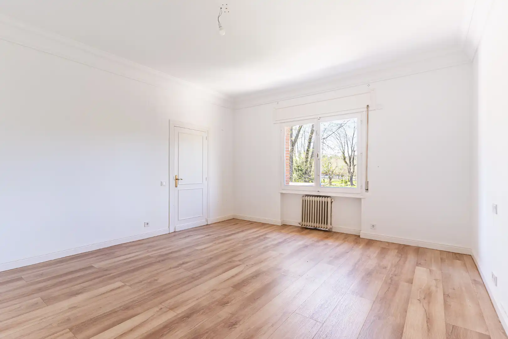 Bedroom of Houses for sale in Villanueva de la Cañada  with Air Conditioner, Heating and Private garden