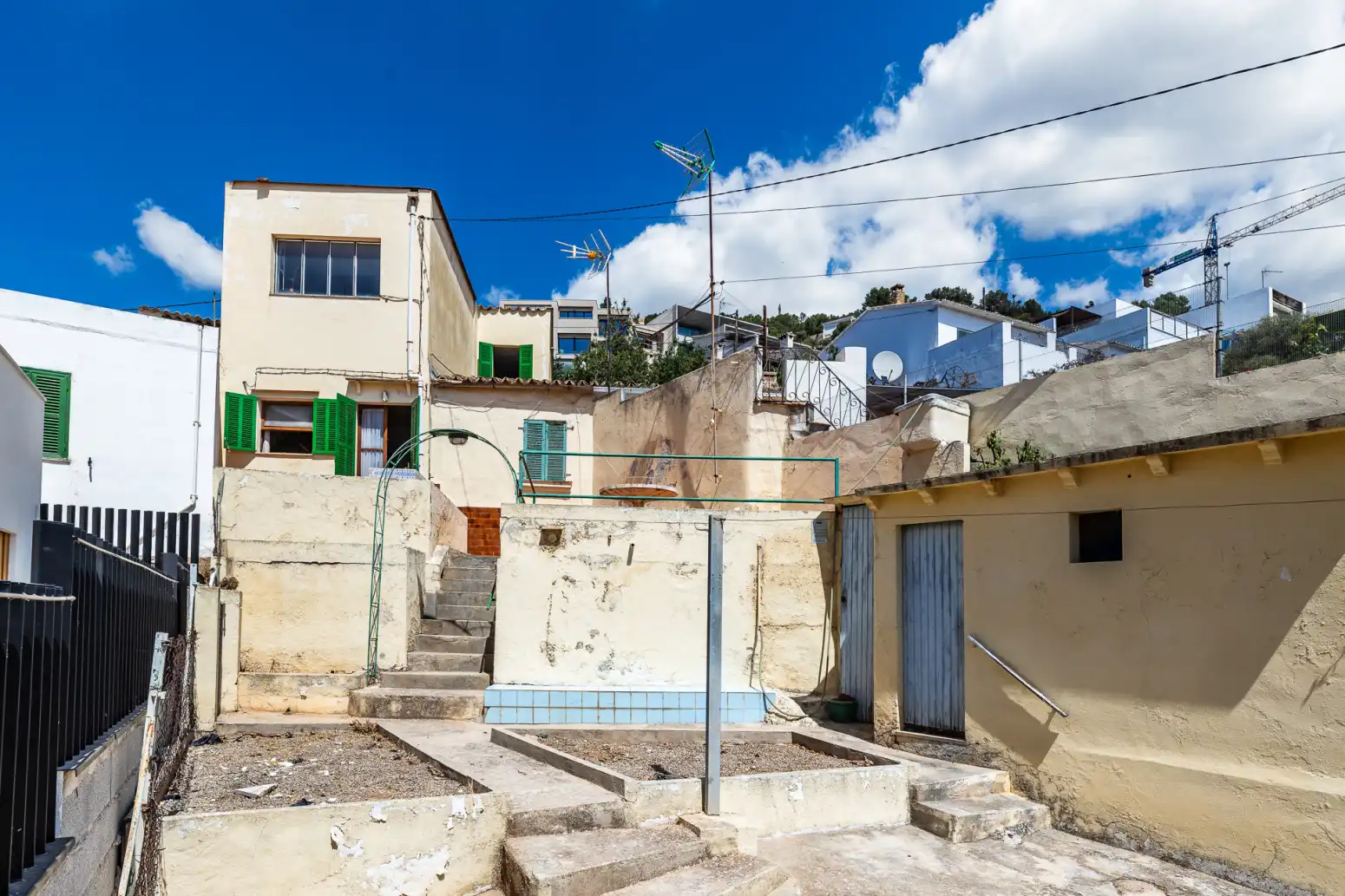 Exterior view of Detached homes for sale in  Palma de Mallorca  with Terrace and Storage room