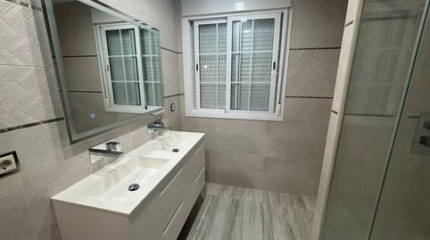 Foto 2 de Casa adosada en venda a Calle Monfragüe, 1, Arco Norte - Avda. España, Dos Hermanas