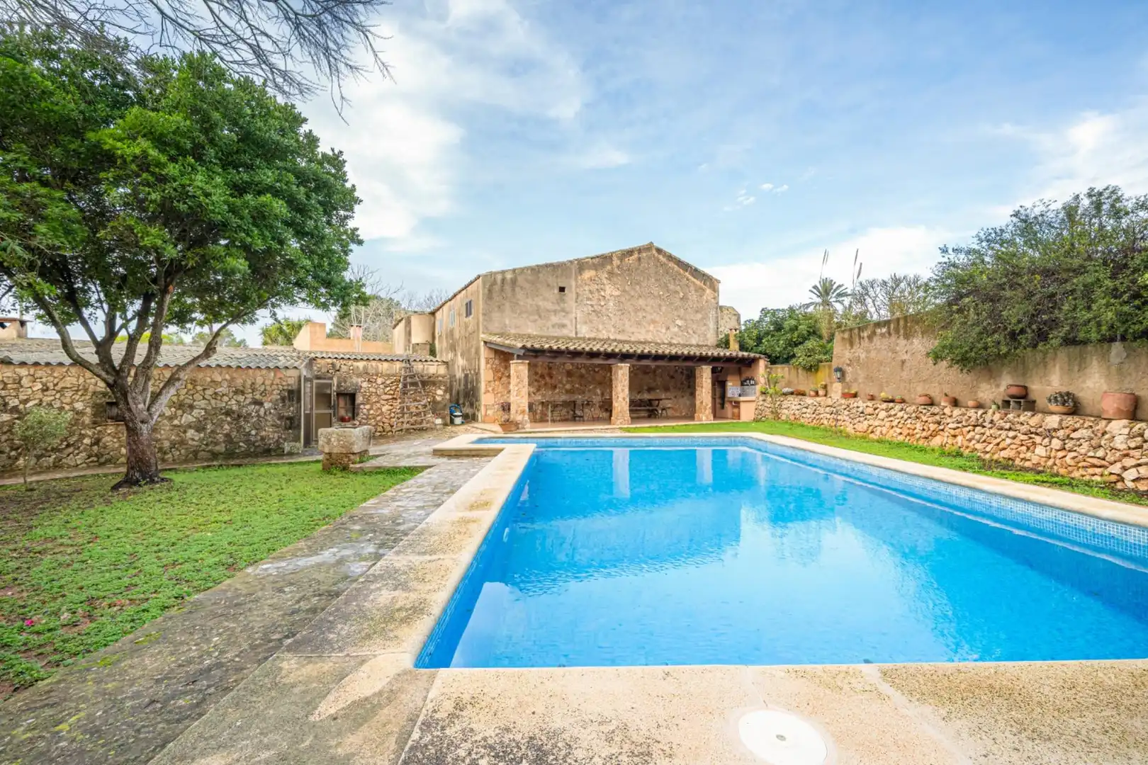 Piscina de Finca rústica en venda en Felanitx
