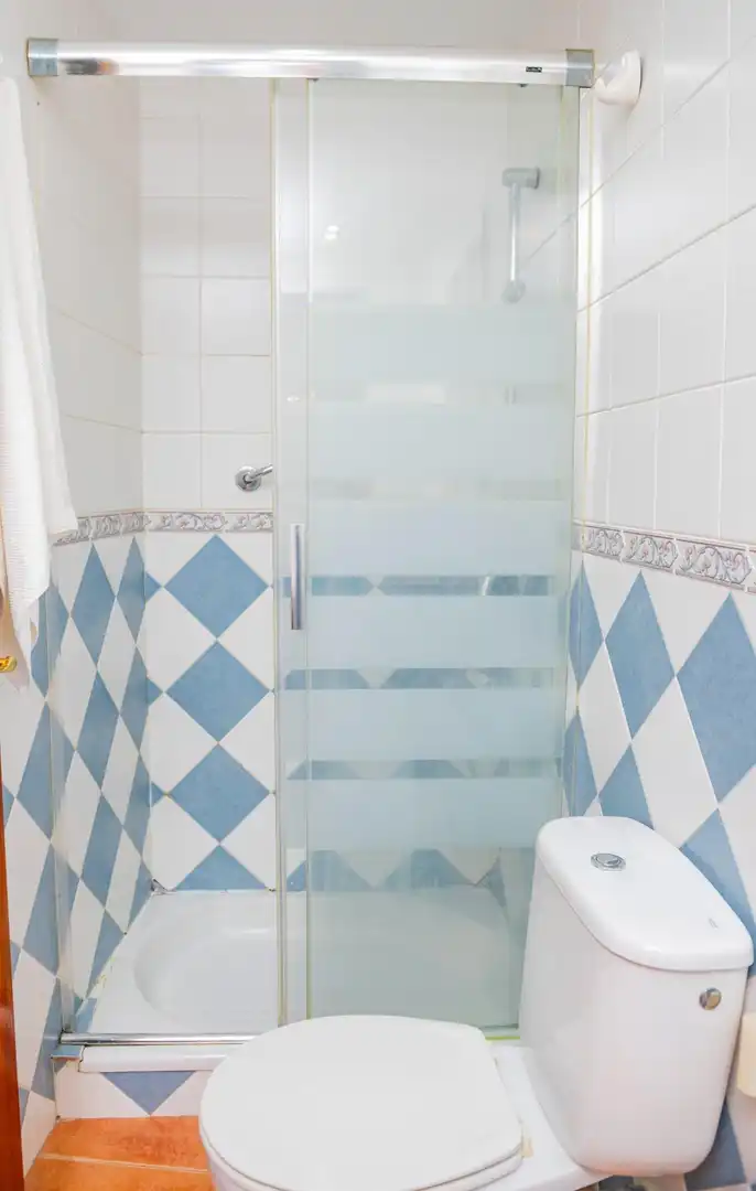 Bathroom of Flat for sale in Antequera  with Air Conditioner and Heating