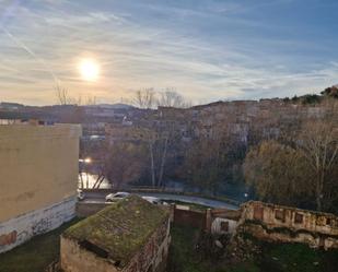Vista exterior de Pis en venda en Plasencia amb Aire condicionat i Terrassa
