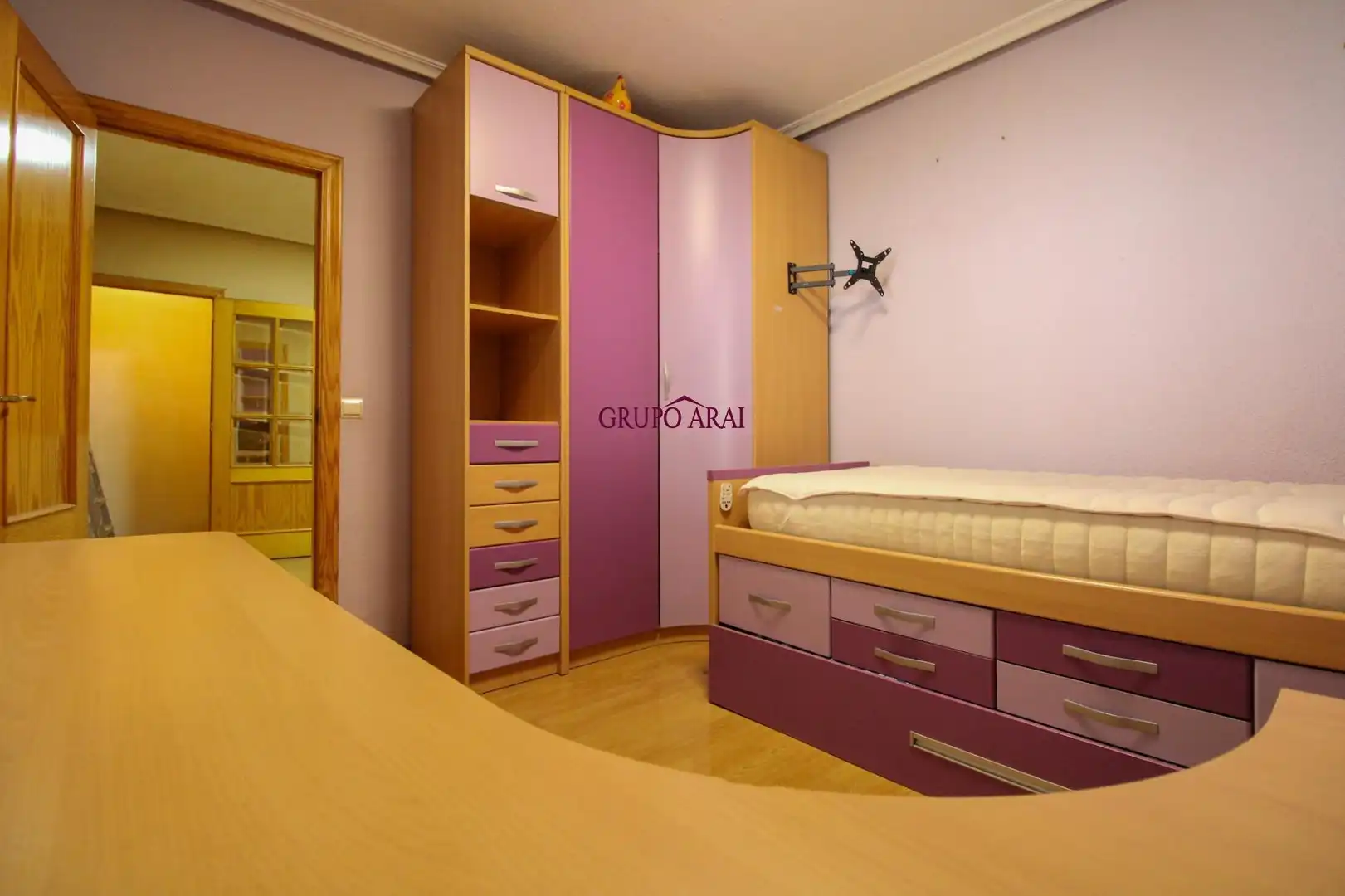 Dormitori de Casa o xalet en venda en Alicante / Alacant amb Aire condicionat, Terrassa i Balcó
