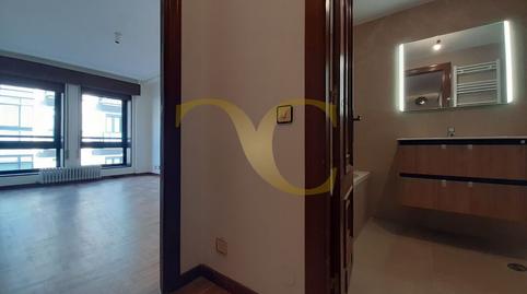 Foto 4 von Wohnung zur Miete in Calle Campoamor, Salesas - Foncalada - Campoamor, Oviedo