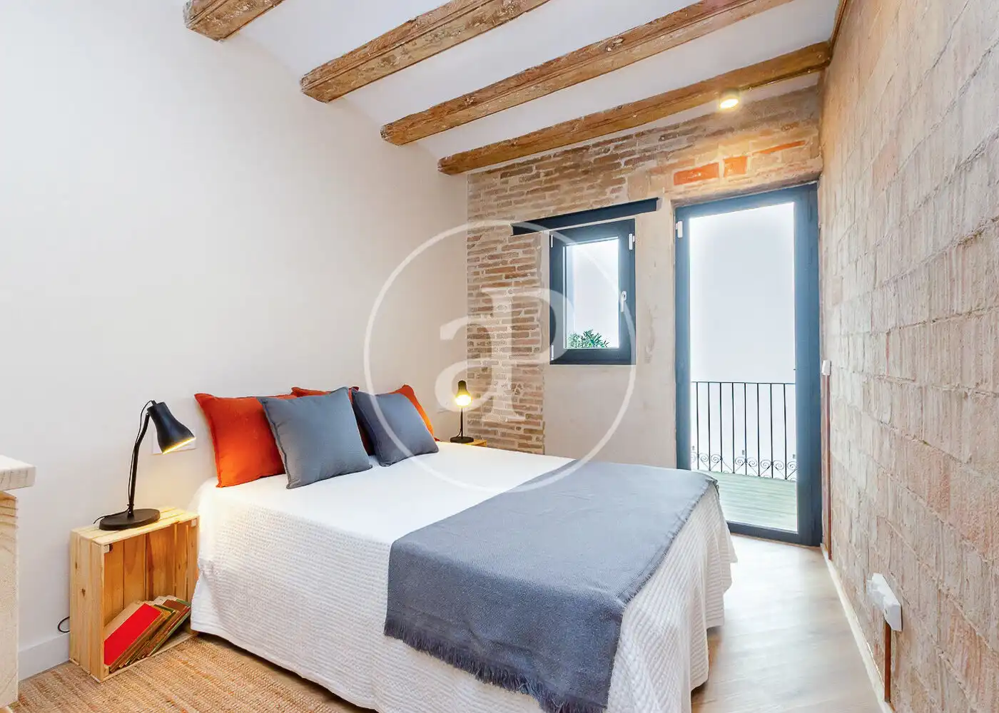 Schlafzimmer von Wohnung zum Verkauf in Barcelona mit Heizung und Balkon