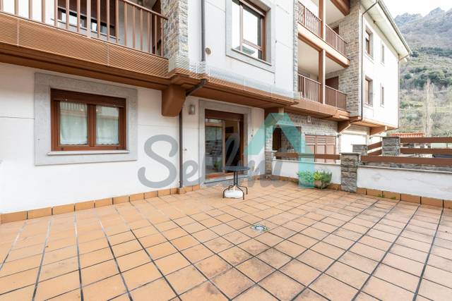 Planta baja en Alquiler en Del Mercado en Somiedo