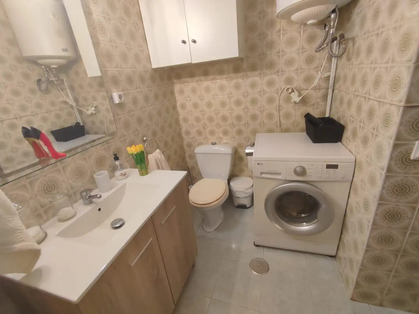 Baño de Estudio en venta en Torremolinos con Terraza, Amueblado y Lavadora
