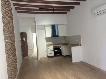 Appartamento con balcone in vendita a Carrer de l'Amargura 20