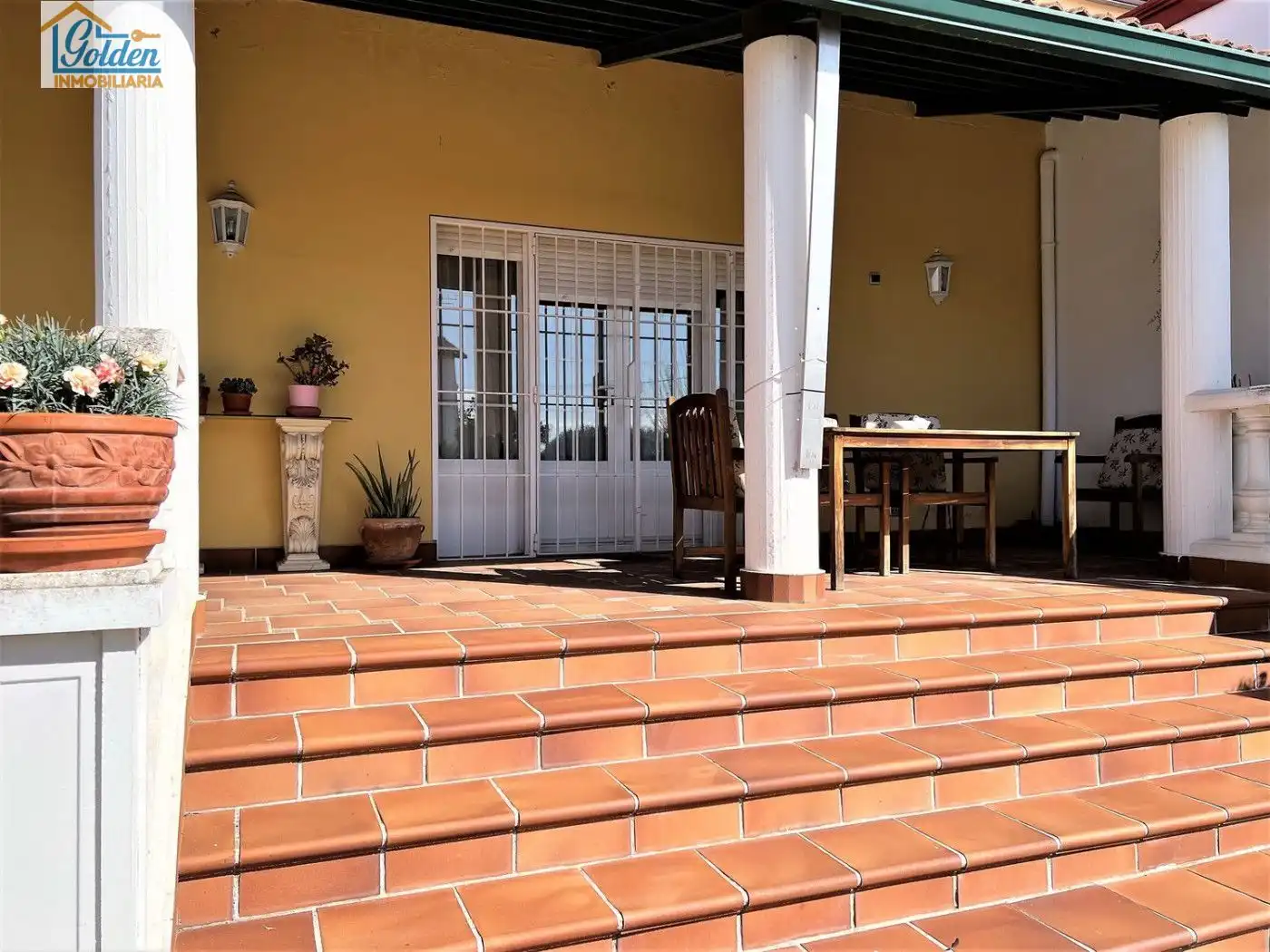 Terrassa de Casa o xalet en venda en Don Benito amb Aire condicionat, Jardí privat i Terrassa