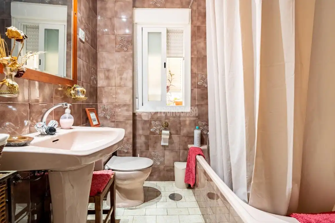 Baño de Piso en venta en Granada