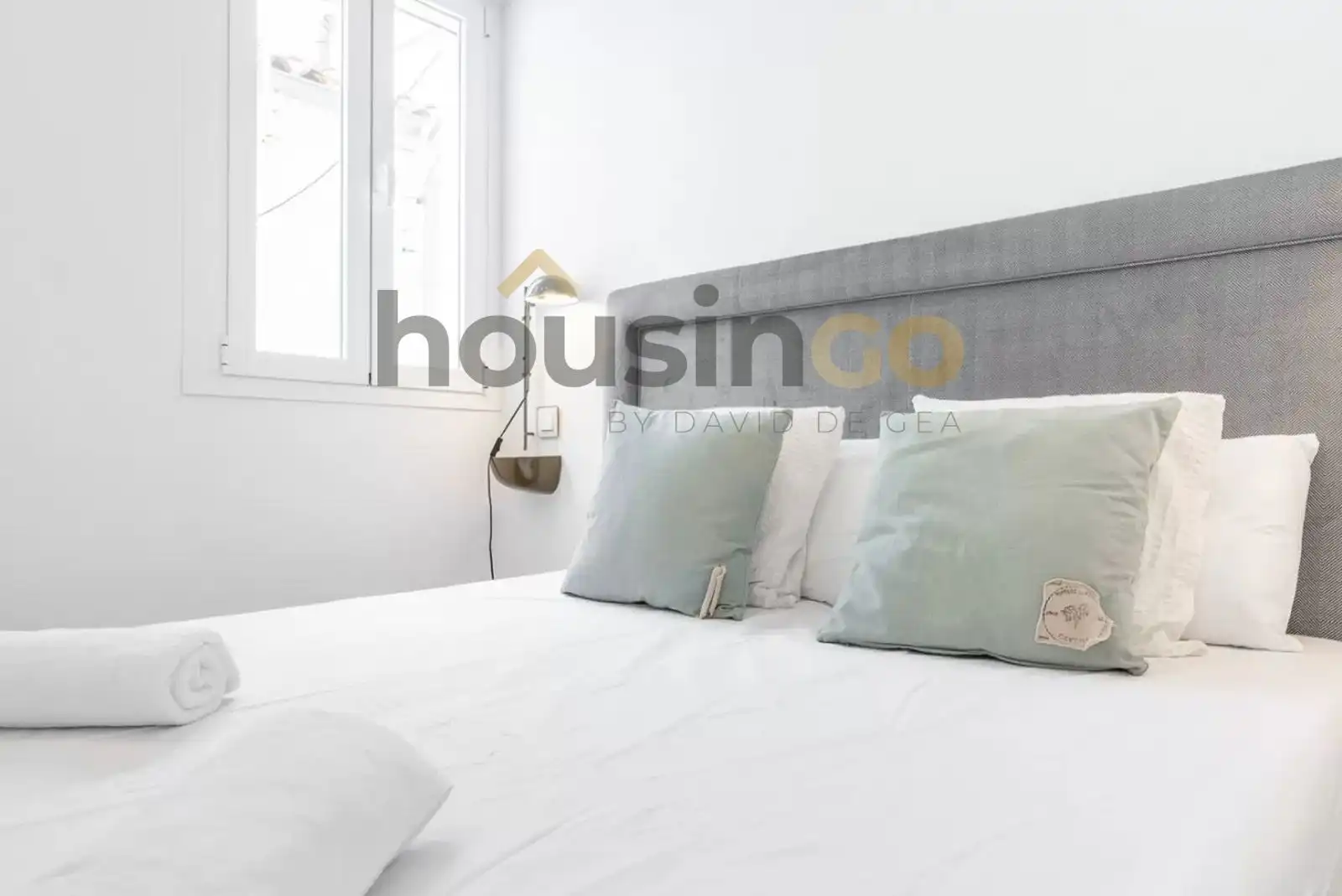 Bedroom of Attic for rent in Madrid  with Air Conditioner, Heating and Terrace