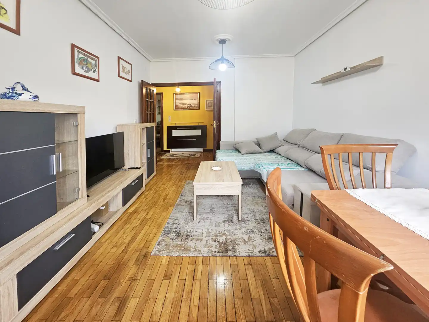 Living room of Flat for rent in A Coruña Capital   with Heating, Furnished and Oven