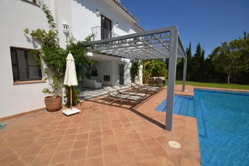 Casa amb piscina en venda a San Pedro de Alcántara, imagen 27
