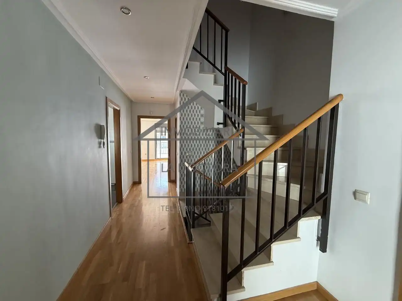 Casa adosada en venta en Navalcarnero con Calefacción, Jardín privado y Terraza