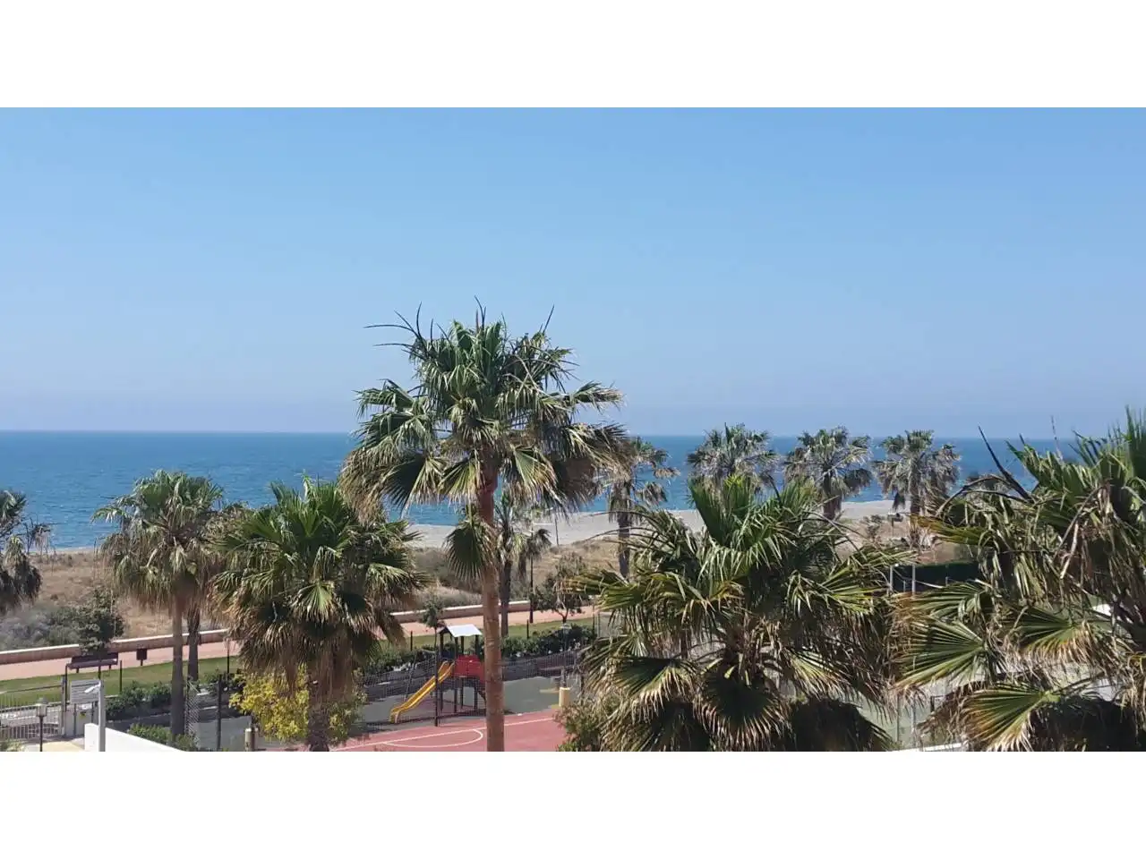 Adossat amb piscina en venda a Urbanizacion PLAYAS DE LA ENSENADA, imagen 2