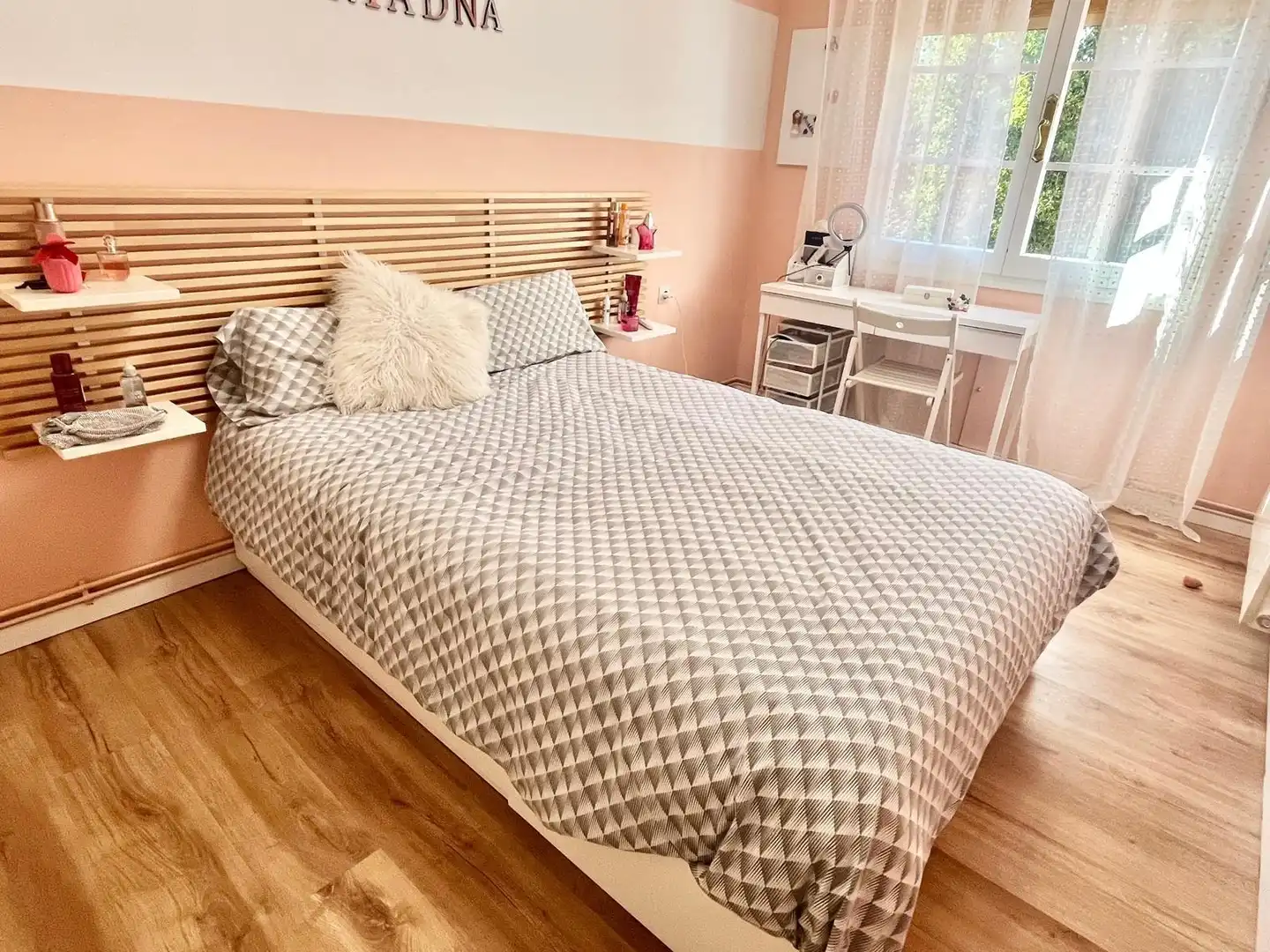 Habitación de Ático en venta en Cerdanyola del Vallès con Aire acondicionado, Calefacción y Parquet