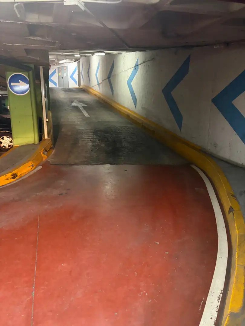 Garage for rent in Elche / Elx  with Alarm