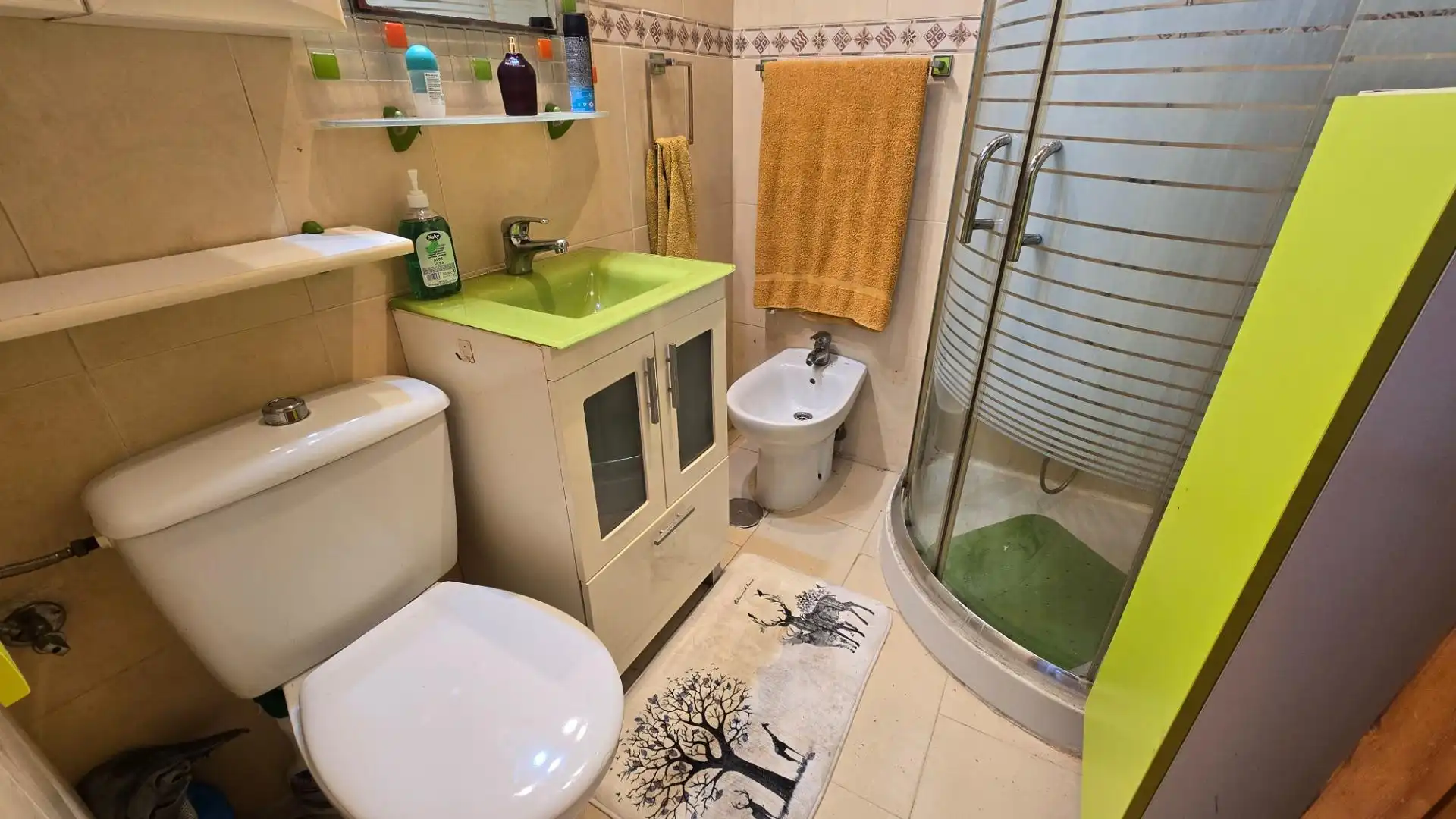 Baño de Casa adosada en venta en San Fulgencio con Aire acondicionado, Calefacción y Terraza